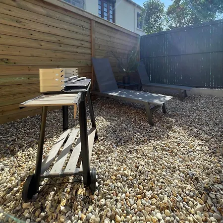 Holiday home Les Hirondelles A
