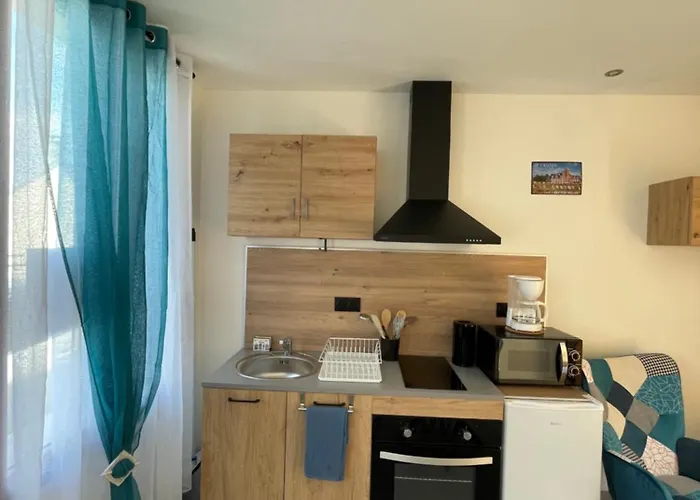 Les Hirondelles A Hébergement de vacances *